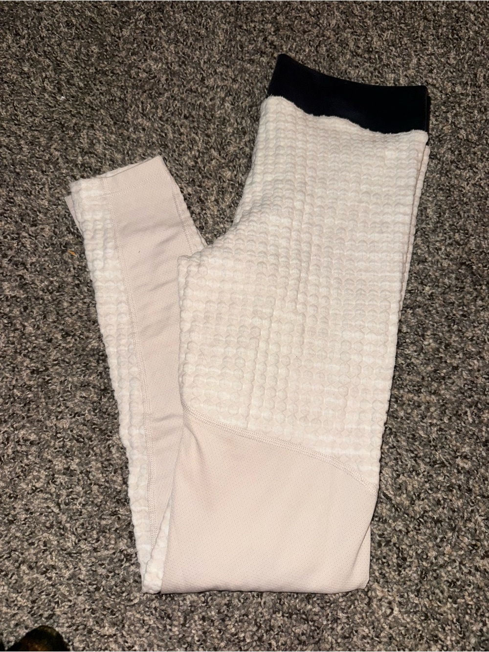 Women’s Nike White Textured Leggings with Black Waistband